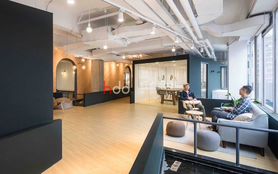 讓您眼前一亮的廢舊廠房改造成聯合辦公室空間設計-11.jpg