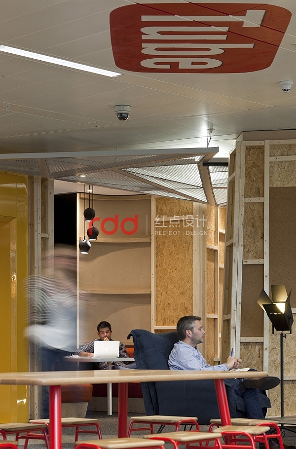 倫敦 YouTube 創意辦公室設計直擊-5.jpg