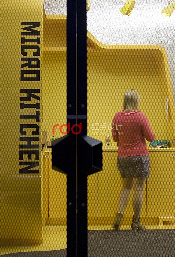 倫敦 YouTube 創意辦公室設計直擊-6.jpg